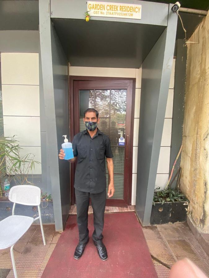 Garden Creek Residency - Near To Mumbai International Airport Hotel Екстериор снимка
