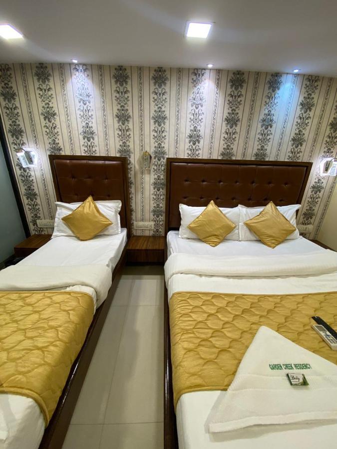 Garden Creek Residency - Near To Mumbai International Airport Hotel Екстериор снимка