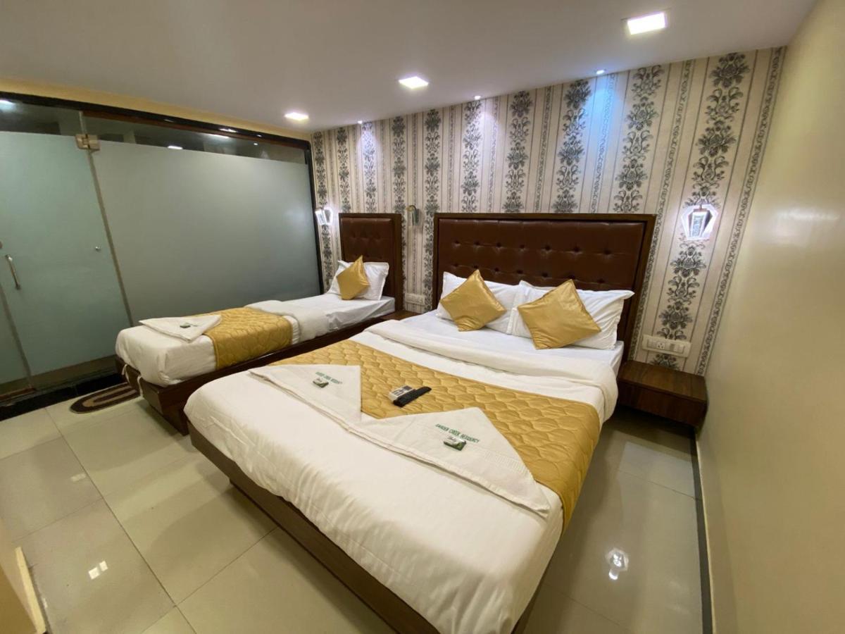 Garden Creek Residency - Near To Mumbai International Airport Hotel Екстериор снимка